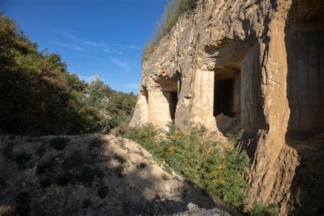 19 Caves Near Maastricht Royalty-Free Images, Stock Photos & Pictures ...