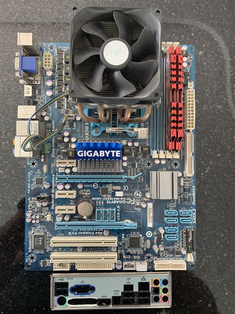 AMD Phenom II X4 955 4 GB DDR3 GİGABYTE 785G 500W Sayfa 1 1