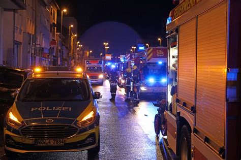 Brandgeruch im Gebäude Feuerwehreinsatz in der Koblenzer Straße in