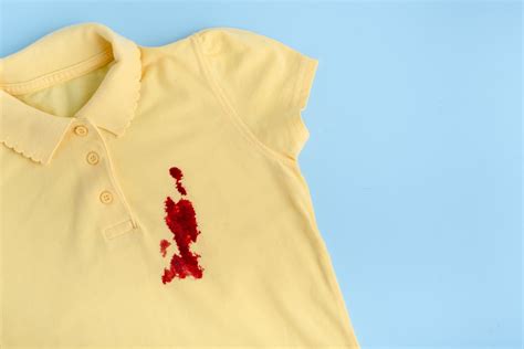 How to Get Stains Out of Clothes – Simple & Effective Tips
