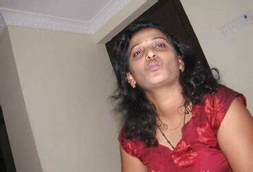 Desi Hooker Rithu ZB Porn