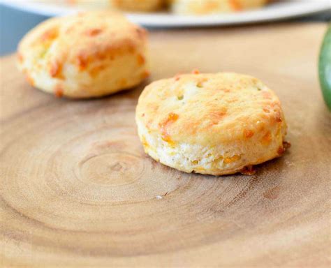 Jalape O Cheddar Biscuits Zesty South Indian Kitchen