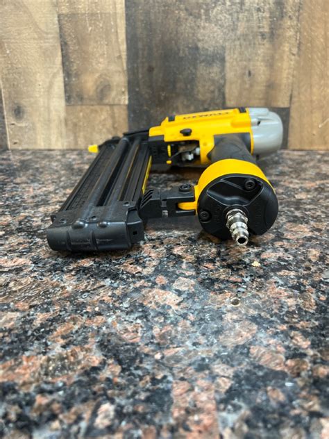 Dewalt Gauge Pneumatic Corded Brad Nail Gun Dwfp Like New Buya