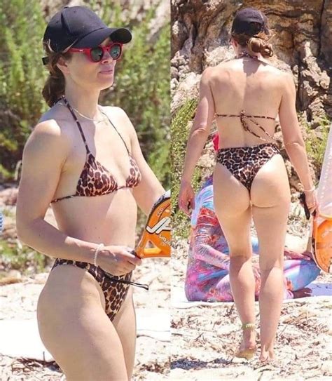Hot Sexy Mary Lauren Bikini Pics