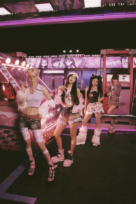 AESPA Official Twitter Update aespa 에스파 Hot Mess Teaser Images aespa 에스파 Japan Debut Single