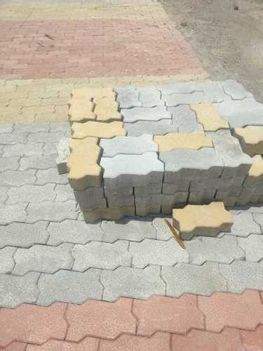 Yellows Golds Crack Resistance Concrete Zigzag Interlocking Paver