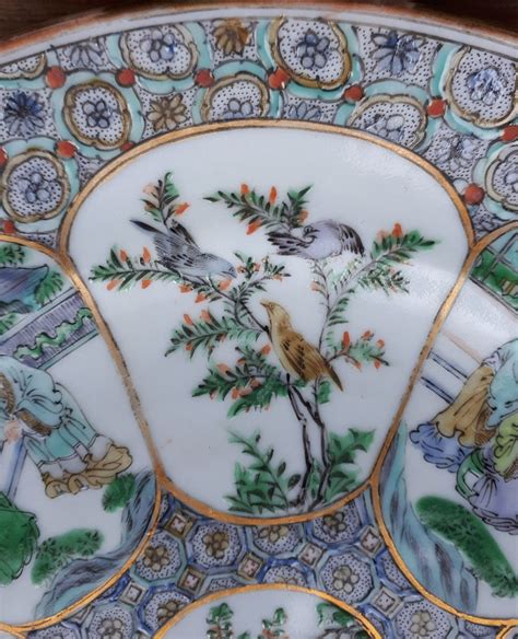 Proantic Assiette Chinoise En Porcelaine De Canton Chine Dynastie Qi