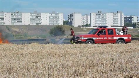 Brindisi Circondata Dagli Incendi YouTube