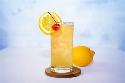 Bourbon Lemonade Cocktail - Jiggers n' Drams