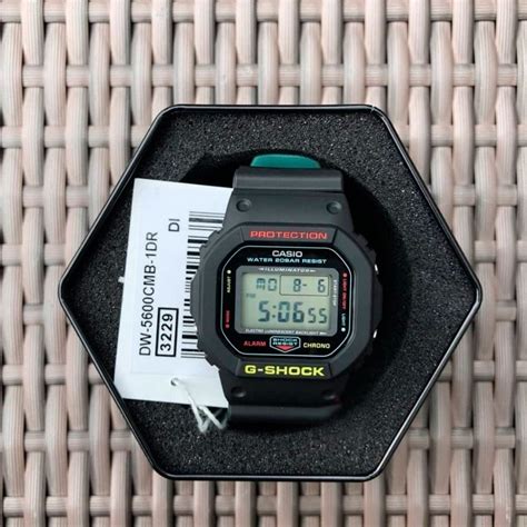 Reloj Casio G Shock Vintage Dw 5600cmb 1dr Breezy Rasta Color Dando