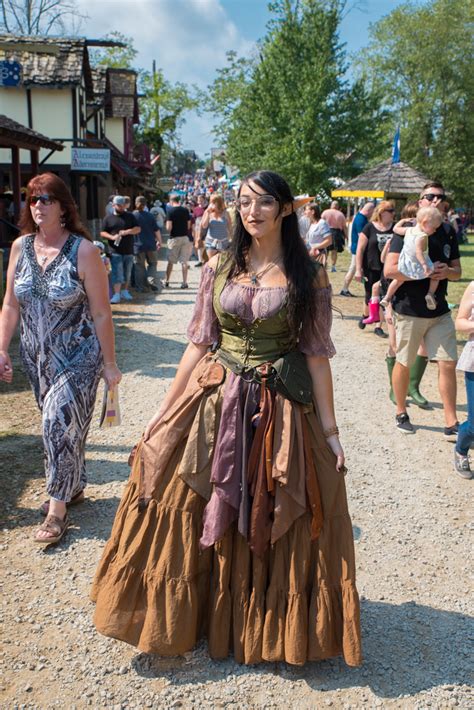 The Ohio Renaissance Festival Is This Season S Knight In Shining Armor