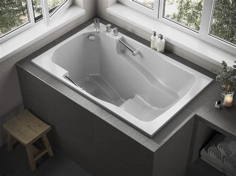 Cabuchon Launches Easy Access Soaking Tub The Takara Design Buy Build