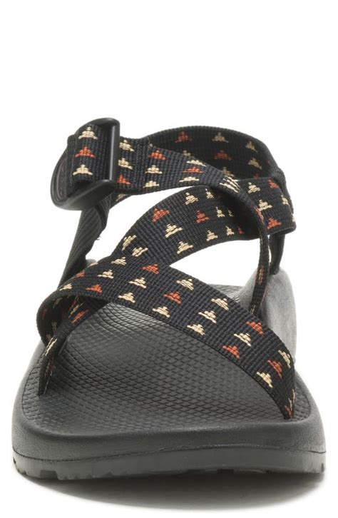 Chaco Z1 Classic Sandal In Sierra Black Modesens