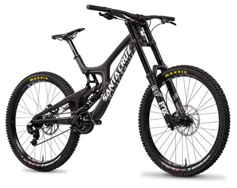 Santa Cruz V10 Downhill Racing Bike Review - BikesReviewed.com ...