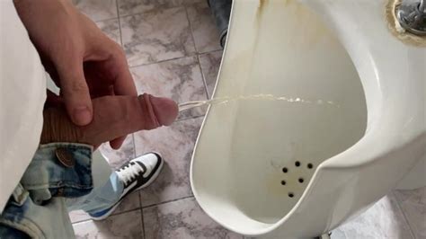 Guy Peeing In Public Office Toilet Xxx Mobile Porno Videos And Movies Iporntv