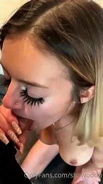 shawoopを視聴 Doggy Facial Blowjob Porn SpankBang