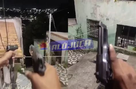 Urgente Bandido Kleber Fiel Do Comando Vermelho Invade Plataforma E