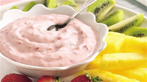 Raspberry Mint Marshmallow Creme Dip Recipe