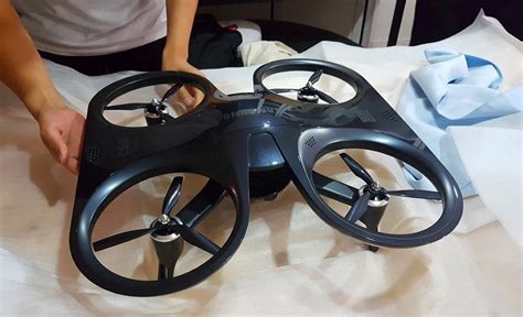 Samsung Drone is Designed to Keep the Public Safe, Comes Equipped with ...