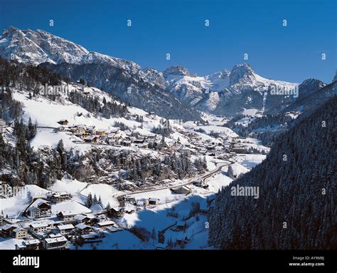 Passo Di Gardena Selva Gardena Italy Stock Photo Alamy