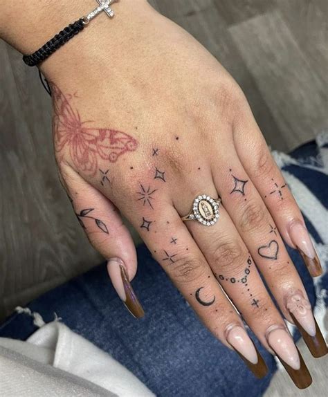 Small Hand Tattoos That Had Us Wishing For More Hands Small Hand