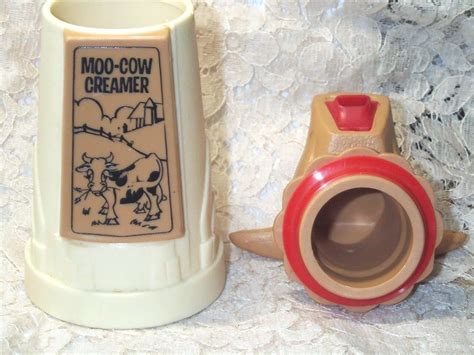 Vintage Moo Cow Creamer Whirley Plastic Diner Milk Cream Server Warren