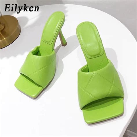 Eilyken 2024 Newest Mules Design Jelly Color Popular Womens Slippers