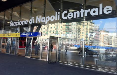 Napoli Centrale railway station - Sitabus.it