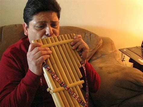 Bolivia Kjarkas Charango Quena Zampo A Y Guitarra David Arancibia