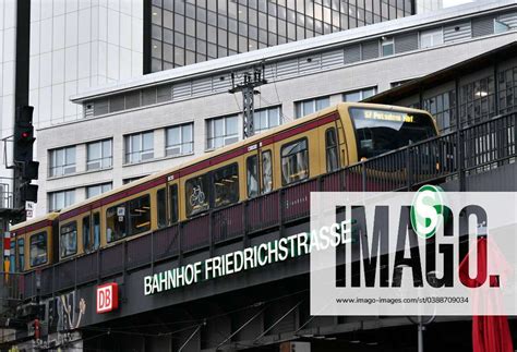 240115 BERLIN Jan 15 2024 A Train Arrives At A Train Station