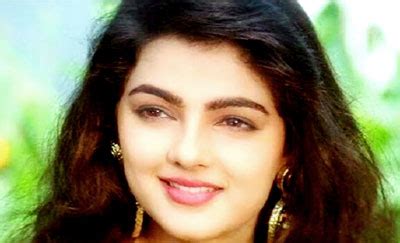 Mamta Kulkarni Bold Seen - Mamta Kulkarni Wallpapers | komoiyo