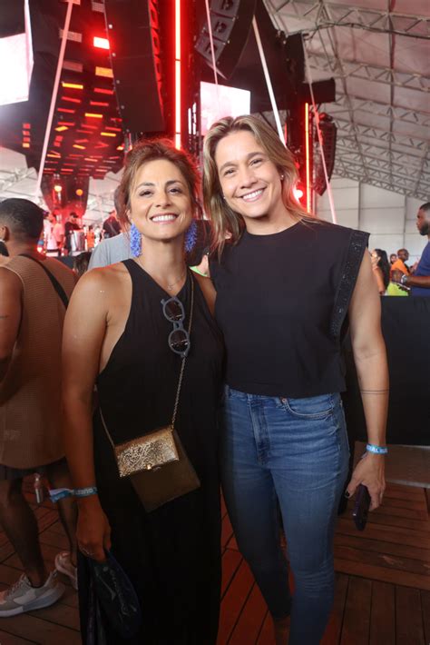 Priscila Montandon E Fernanda Gentil Revista Infoco