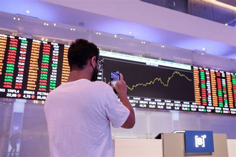 Ibovespa Fecha Em Leve Alta Apoio De Bancos E Em Linha Exterior