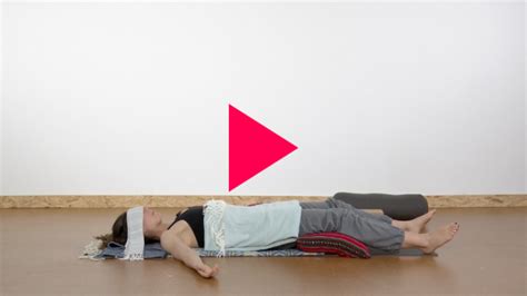 Yoga Poses Lying Down | Helen Krag - Movement for Modern Life Blog