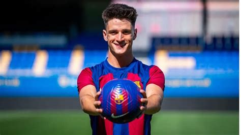 Fichajes FC Barcelona Oficial Pau Víctor llega al Barça Atlètic