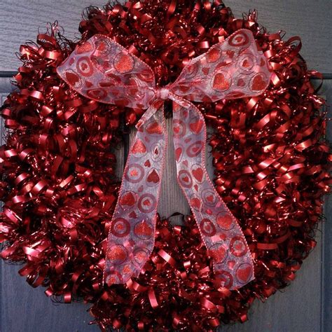 14 Inexpensive Diy Valentine Wreaths For Your Front Door And More