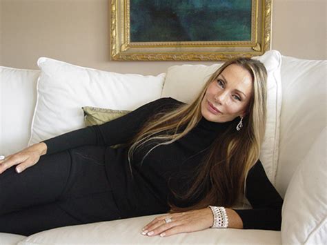 Virginia Hey