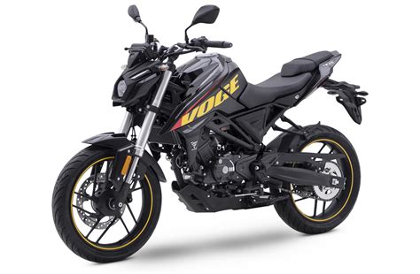 Voge 125R 2023 Ωραιότατο naked με τιμή παπιού MotorBike gr