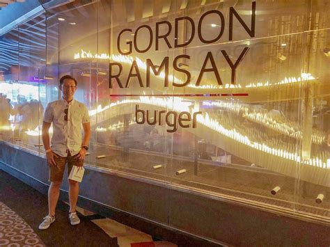 Gordon Ramsay Burger South Las Vegas Boulevard Las Vegas Nv - Burger Poster