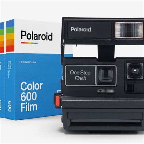 Polaroid Refurbished 600 Square Camera Review 2021 | The Strategist