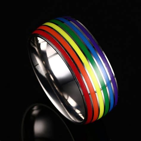 Rainbow LGBT Pride Ring For Lesbian Gay Wedding En Grandado