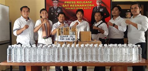 Puluhan Botol Miras Dari Bali Disita Tim Cobra Alpha Fokus NTB