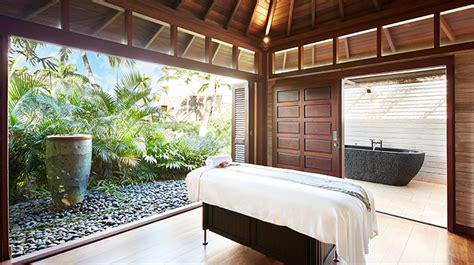 Maui Luxury Hotels - Forbes Travel Guide