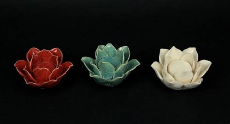 Zeckos Set Of 3 Ceramic Flower Tealight Candle Holders Decorative