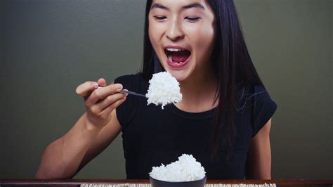 El Secreto Mejor Guardado De Los Japoneses Para Comer Mucho Arroz Y No