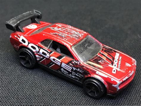 HOT WHEELS DODGE Challenger Drift Car Collectable Scale 1 64 EUR 3 01 PicClick IT