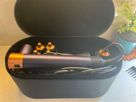 Multistyler Dyson Airwrap™ Complete Błękit pruski/Miedź Kielce • OLX.pl