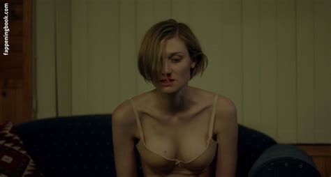 Elizabeth Debicki Nude The Fappening Photo Fappeningbook