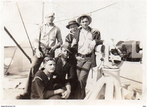 Guerre Militaire Photographie Photo Amateur Snapshot U S Navy Marin Marins Bateau De Guerre