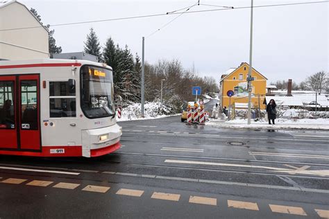 Nach Wasserrohrbuch Eine Kauflandzufahrt In Zwickau Marienthal Wird